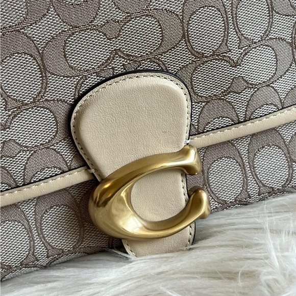 C4821 - Coach Soft Tabby Shoulder Bag in Signature Jacquard - Picture 10 of 14